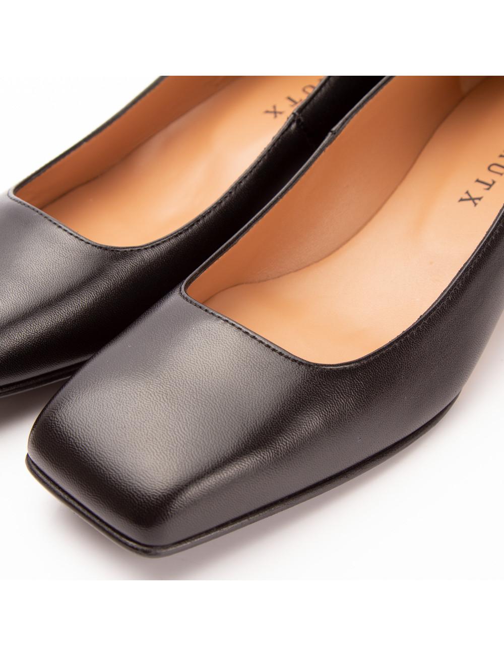 Farrutx EMMY Napa Negro