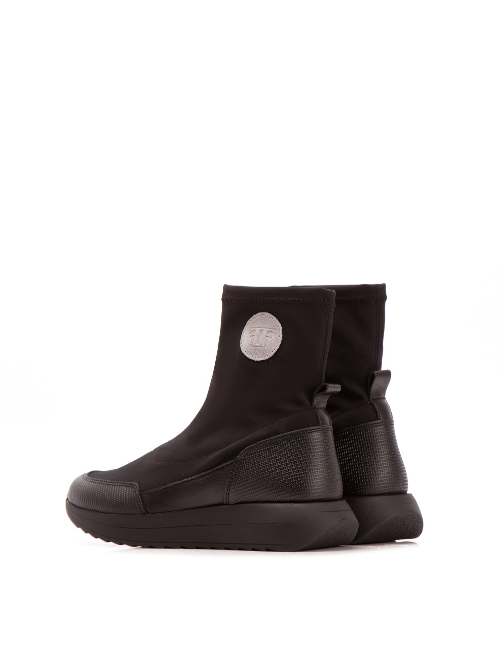 Farrutx MOE Tecno Negro - Piso Negro