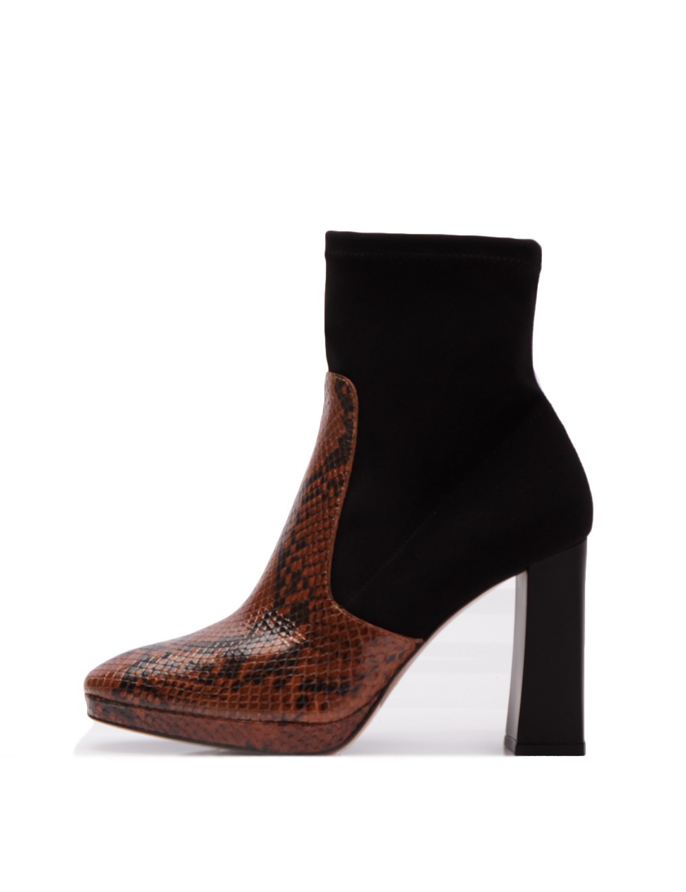 Farrutx PATSY cuero y negro