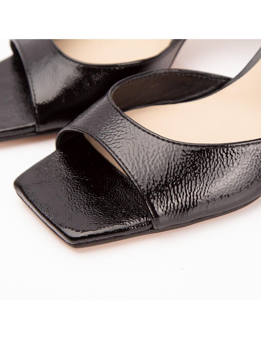 Farrutx SEMANA Charol Naplak Negro