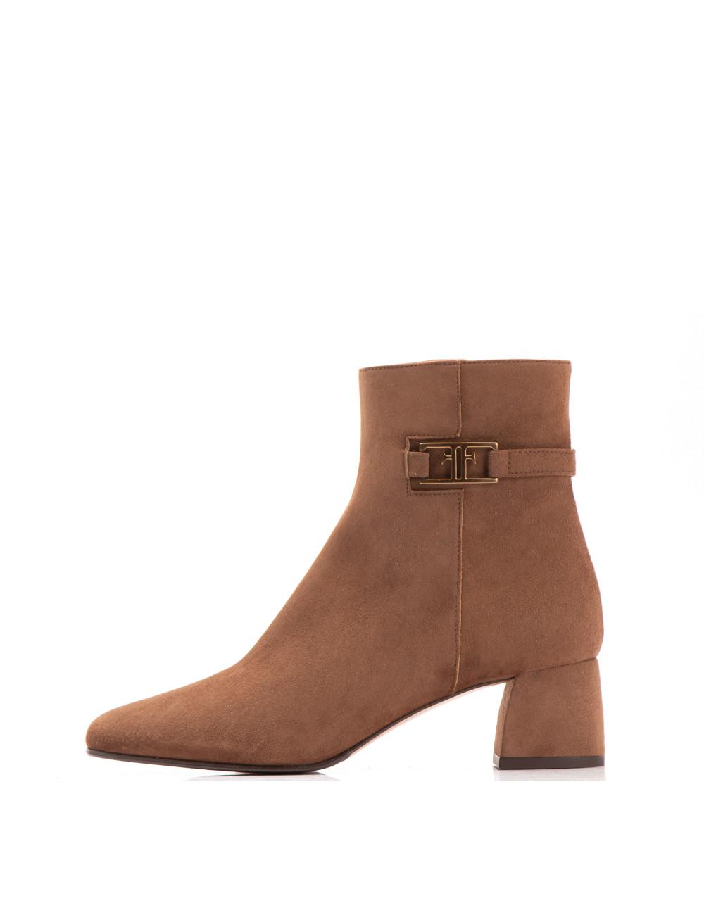 Farrutx SHARIK Ante castaño