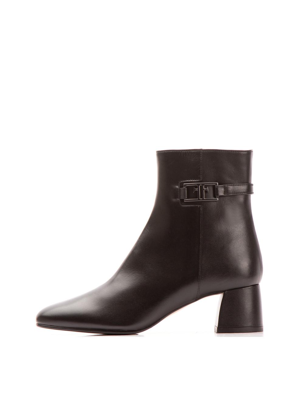 Farrutx SHARIK Napa negro