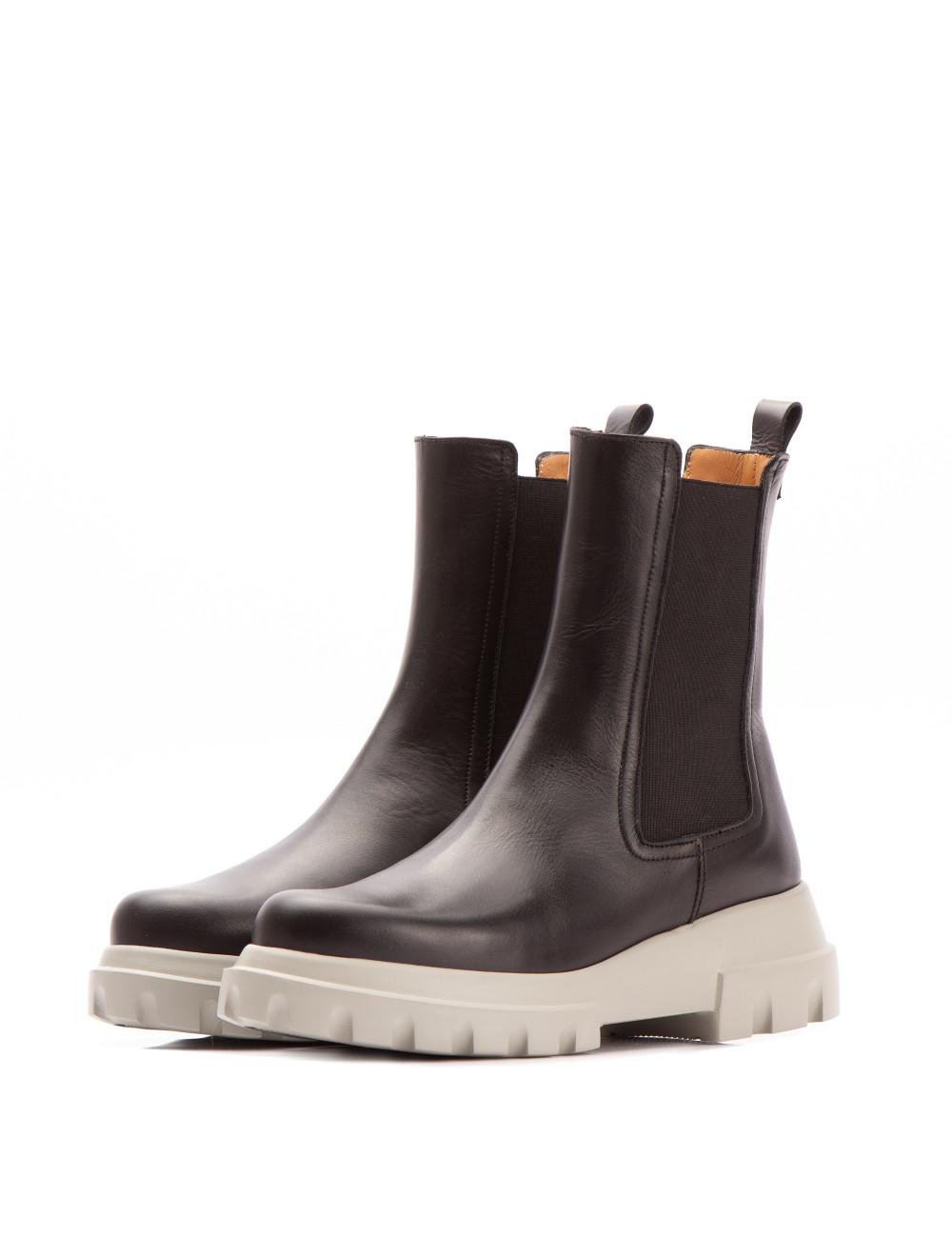 Farrutx ULKA Natur calf negro