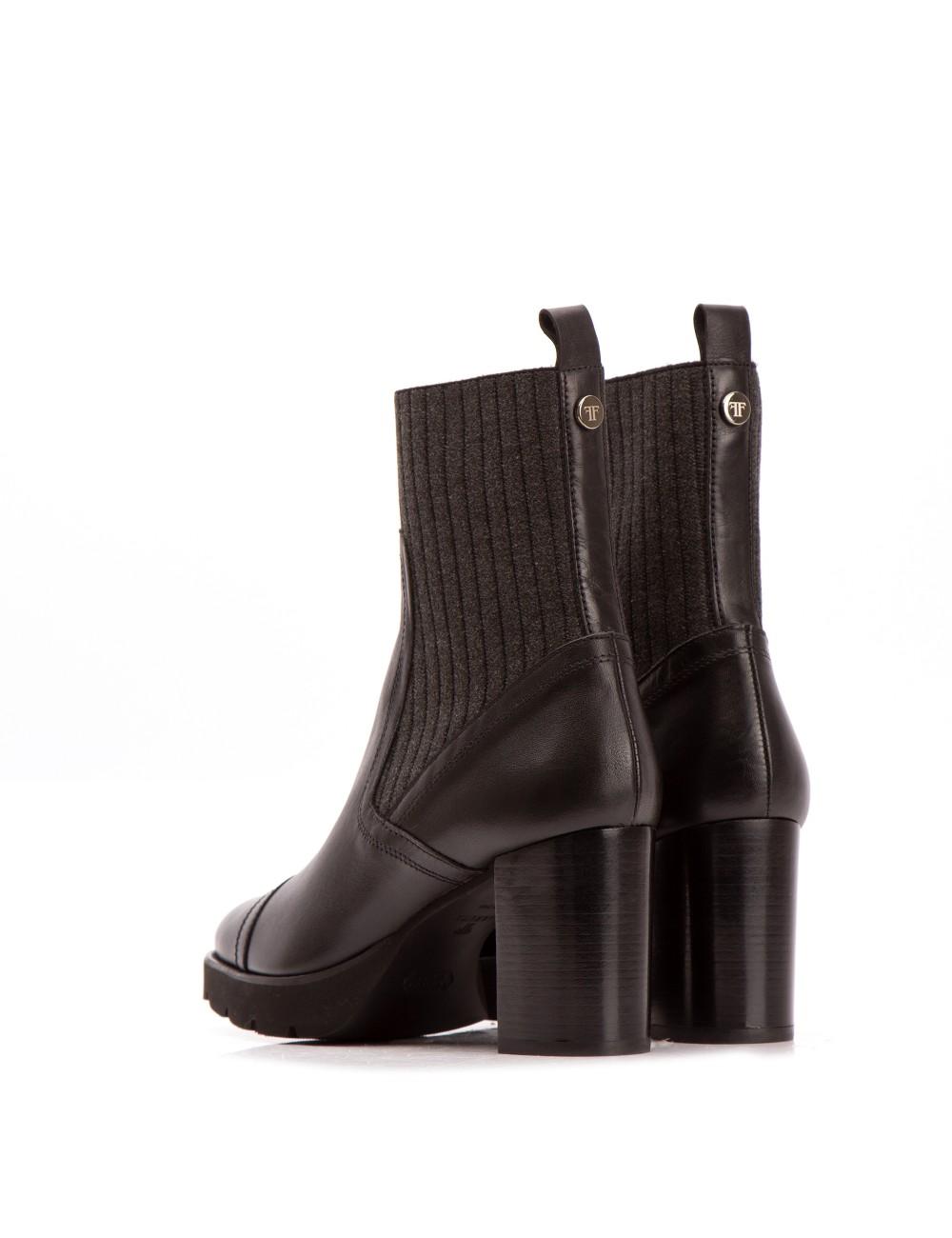 Farrutx VARESSE Natur Negro