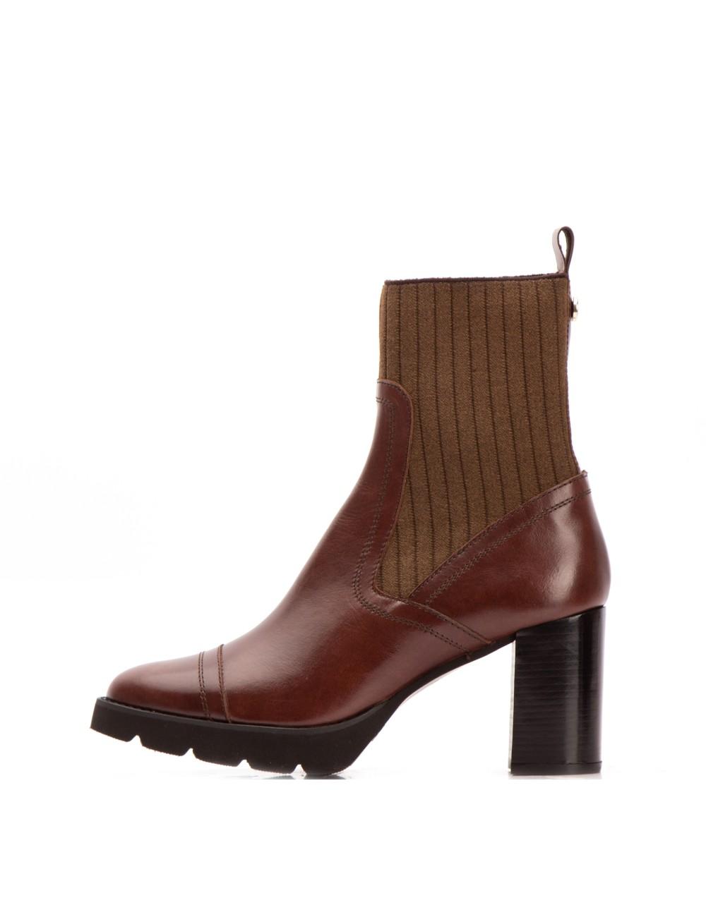 Farrutx VARESSE Rustic marrón