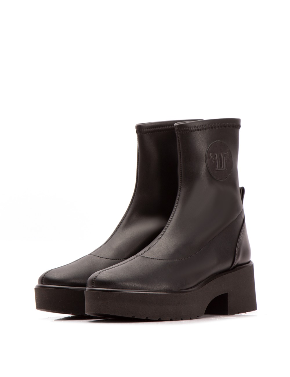 Farrutx ZOE Napa St. Negro