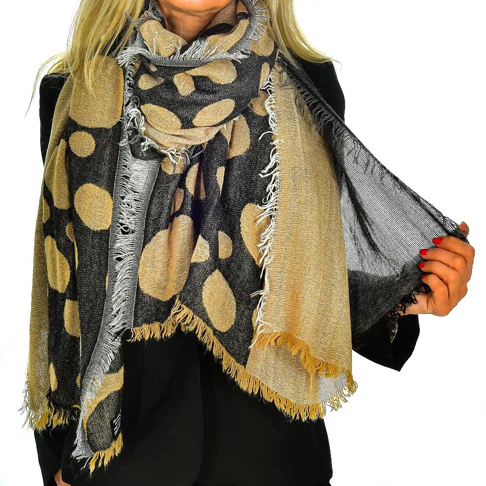 Firenze Artegiani Fular Bufanda Con Diseño Circulos Doble Solapa Modal Y Lana. Made In Italy