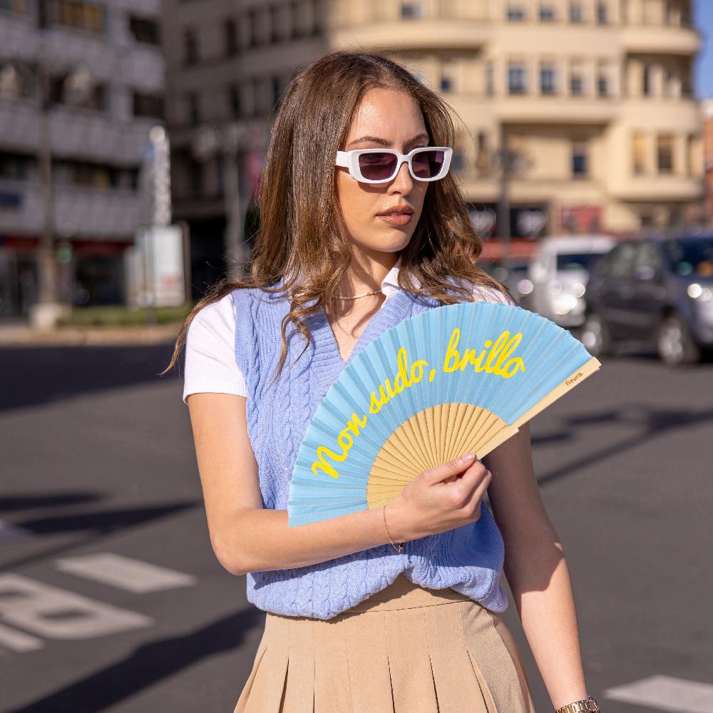 Fisura Abanico “Non Sudo Brillo” Azul (brilla En La Oscuridad)