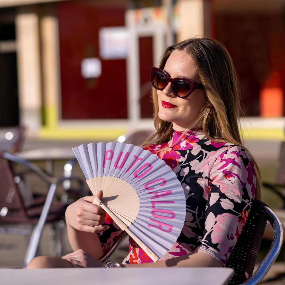 Fisura Abanico "Puto Calor" Gris