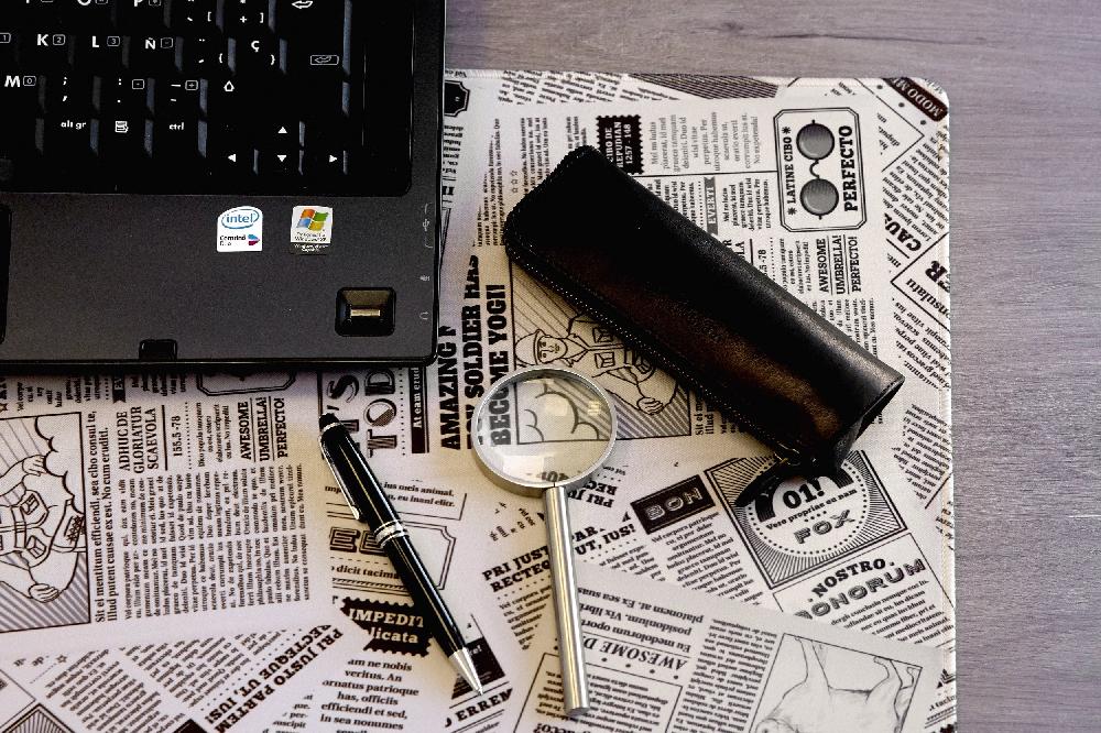 Fisura Alfombrilla Ratón XXL "Periódicos”