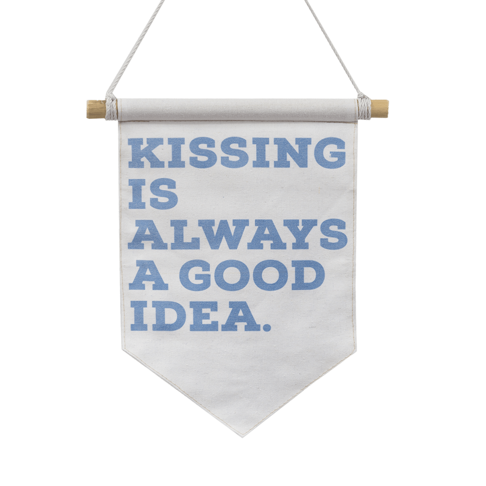 Fisura Banderola "Kissing is always a good idea"