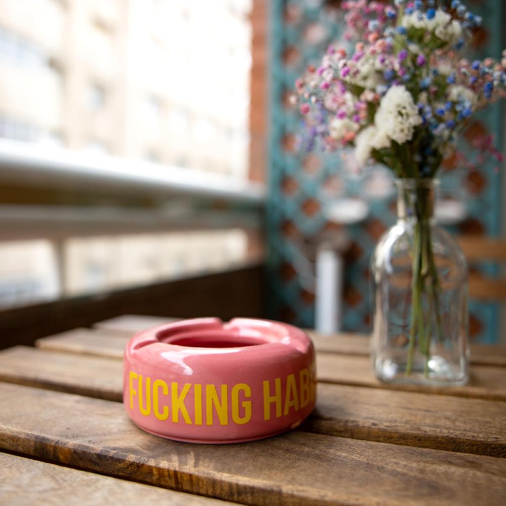 Fisura Cenicero "Fucking Habit” Rosa