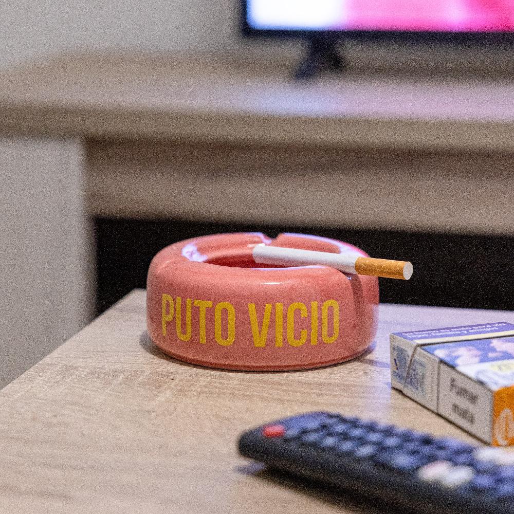 Fisura Cenicero “Puto Vicio” Rosa