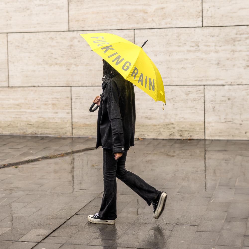 Fisura Paraguas "Fucking Rain" Amarillo Reflectante