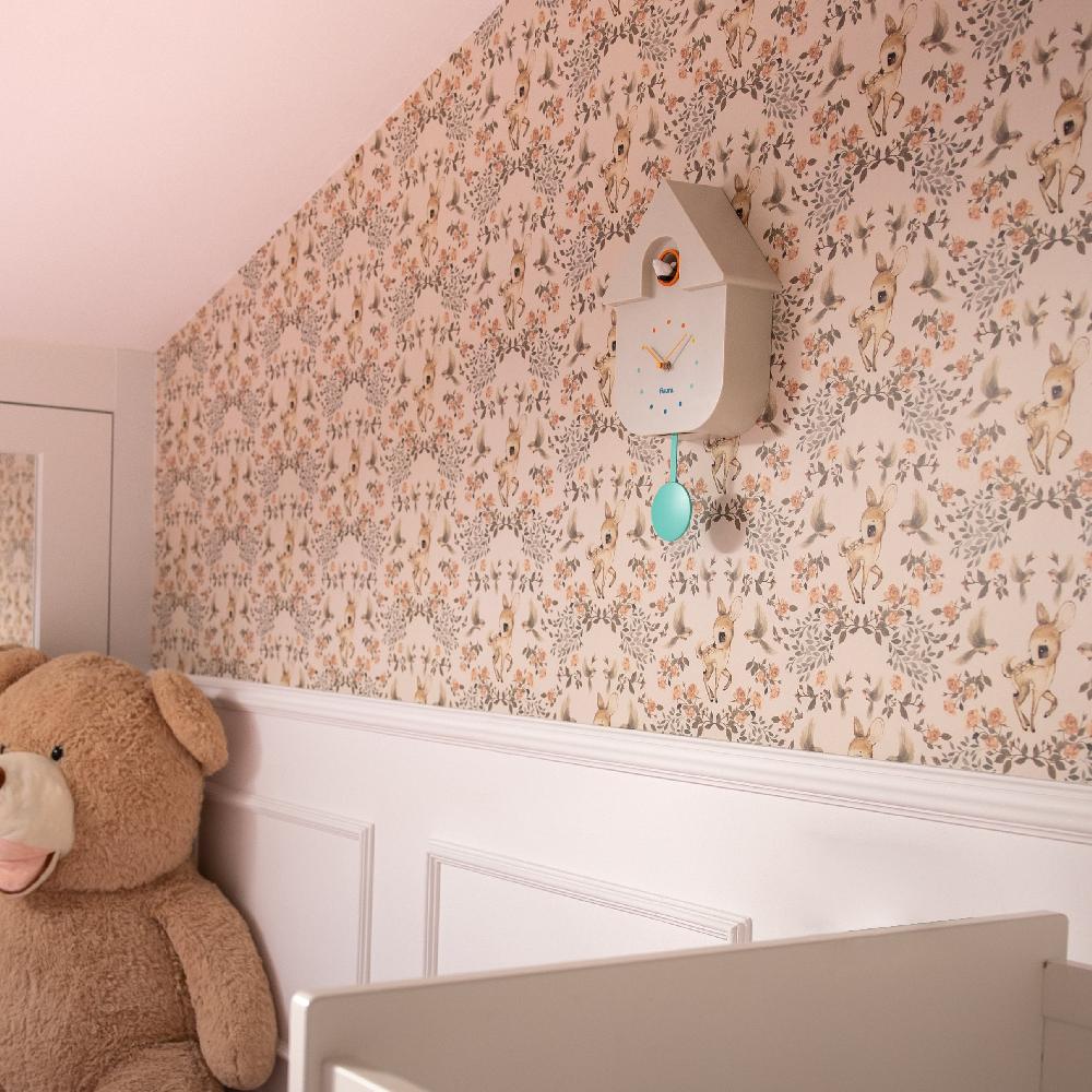 Fisura Reloj De Cuco Blanco Con Dial Multicolor