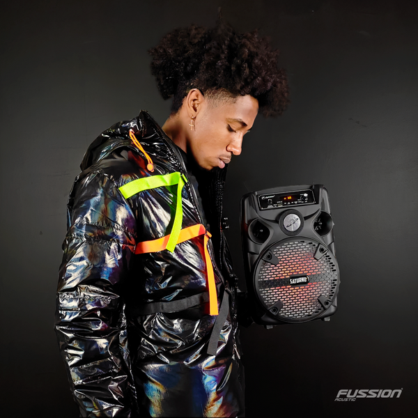 Fussion PBS-8007 Bafle Amplificado 8" Saturno 10 000W P.M.P.O