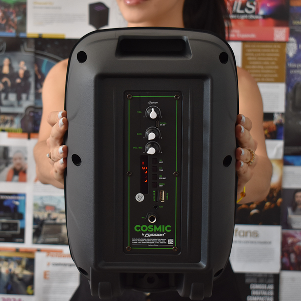 Fussion PBS-8053 BAFLE AMPLIFICADO 8" COSMIC 10 000W P.M.P.O
