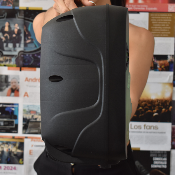 Fussion PBS-8053 BAFLE AMPLIFICADO 8" COSMIC 10 000W P.M.P.O