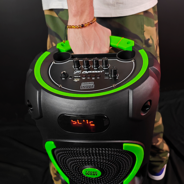 Fussion PBS-8X3005 SOUND WAVE BAFLE AMPLIFICADO 3X8" 20 000W P.M.P.O