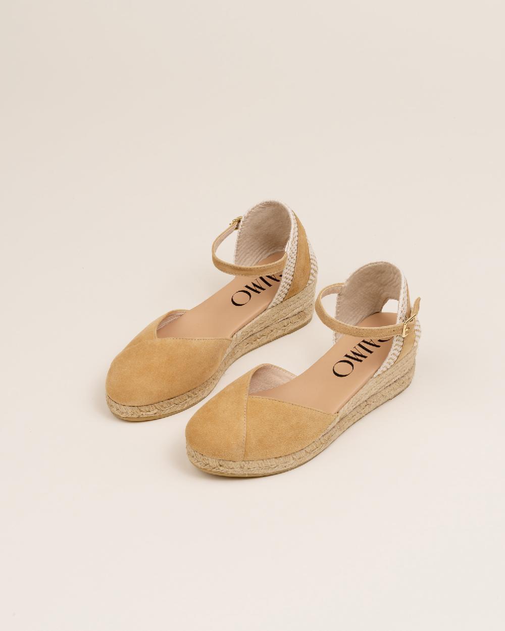 Gaimo Espadrilles Copita CamelloAlpargatas De Cuña En Piel Con Escote Pico