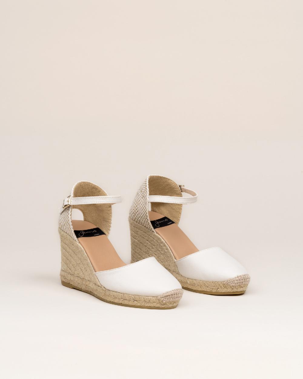 Gaimo Espadrilles Global7 Pharos MarfilAlpargatas De Cuña En Piel Con Hebilla