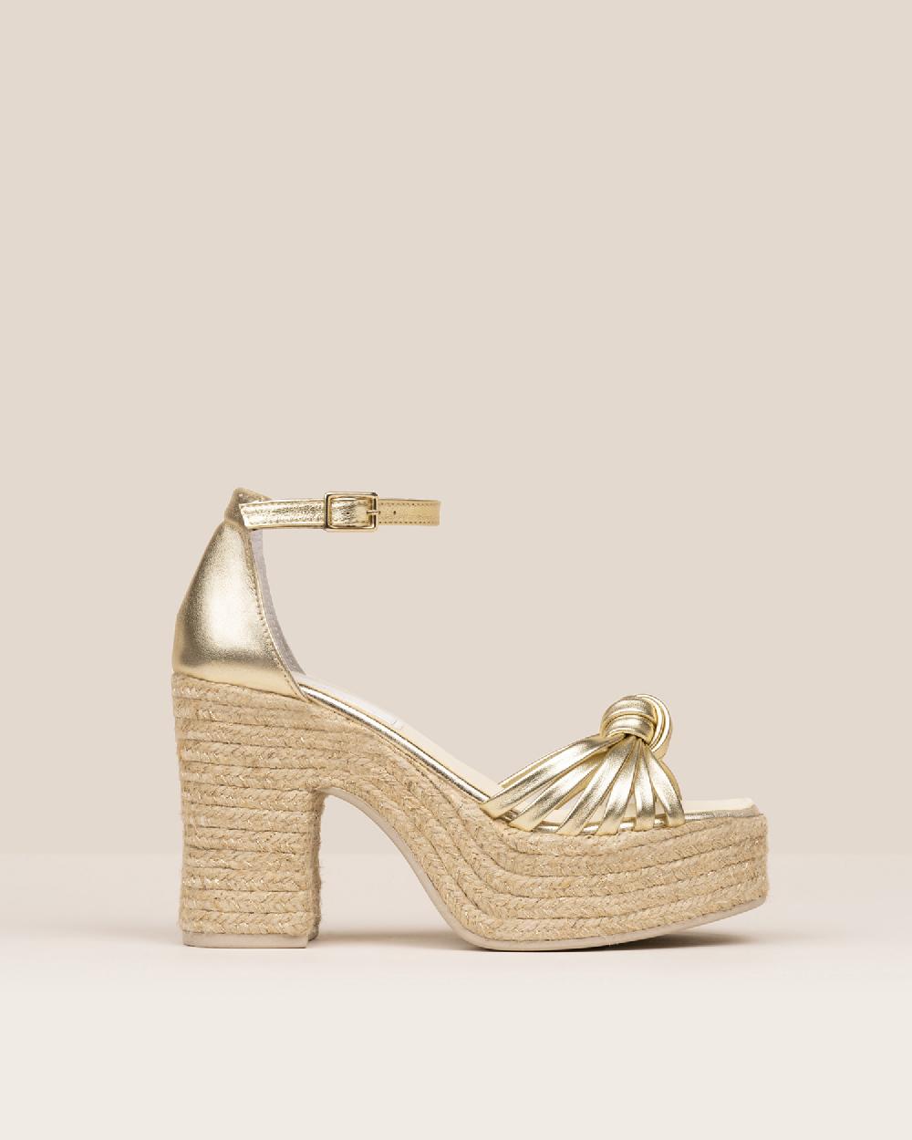 Gaimo espadrilles Melissa PlatinoSandalias con tacón de yute en piel con detalle de nudo multitiras