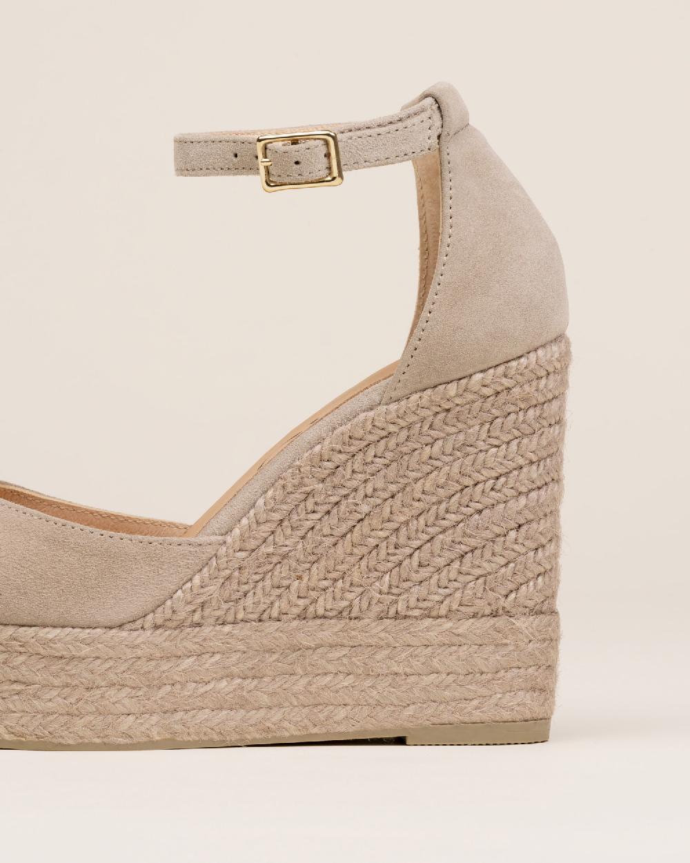 Gaimo Espadrilles Sugus KangarooAlpargatas De Cuña Monocolor En Piel Con Hebilla