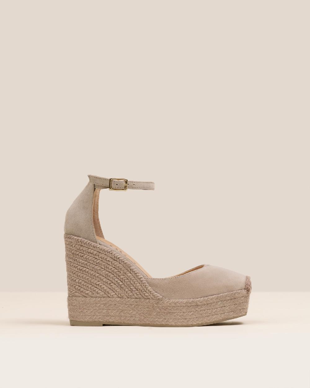 Gaimo espadrilles Sugus KangarooAlpargatas de cuña monocolor en piel con hebilla