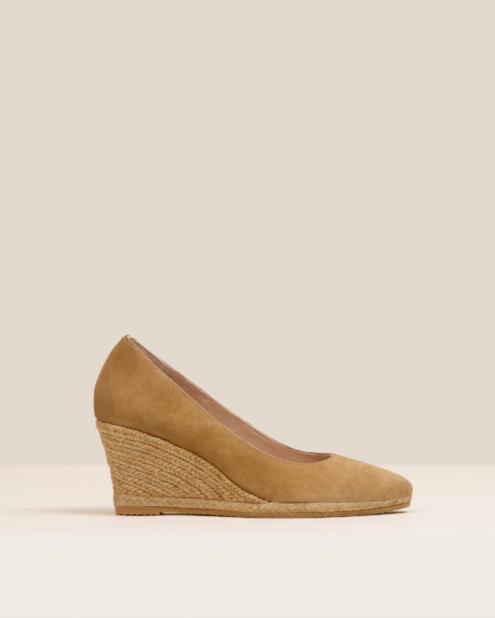 Gaimo espadrilles Teva CamelSalones de cuña de yute en piel con escote redondo