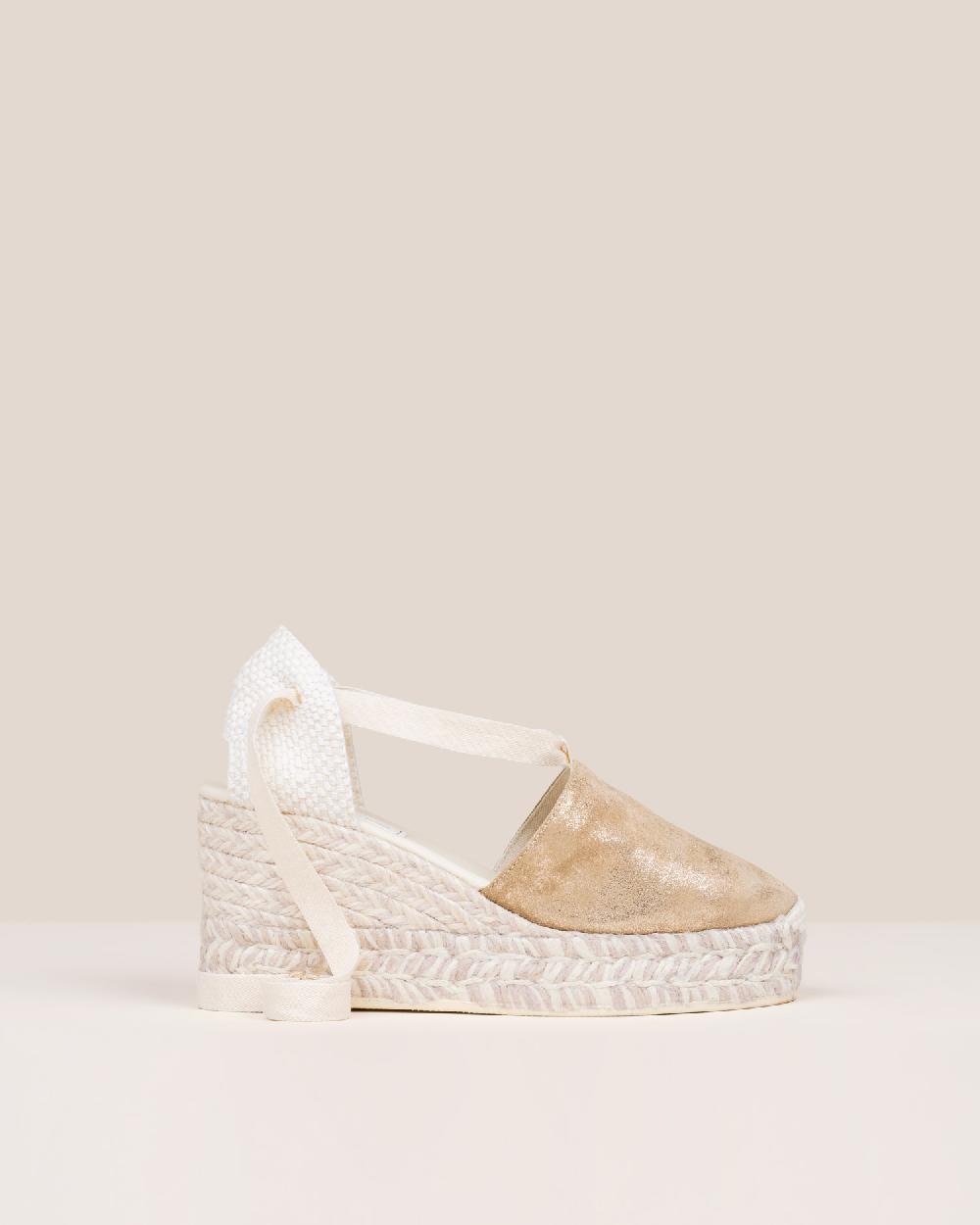 Gaimo espadrilles Valenciana EcruAlpargata de novia con cuña en piel metalizada con cintas