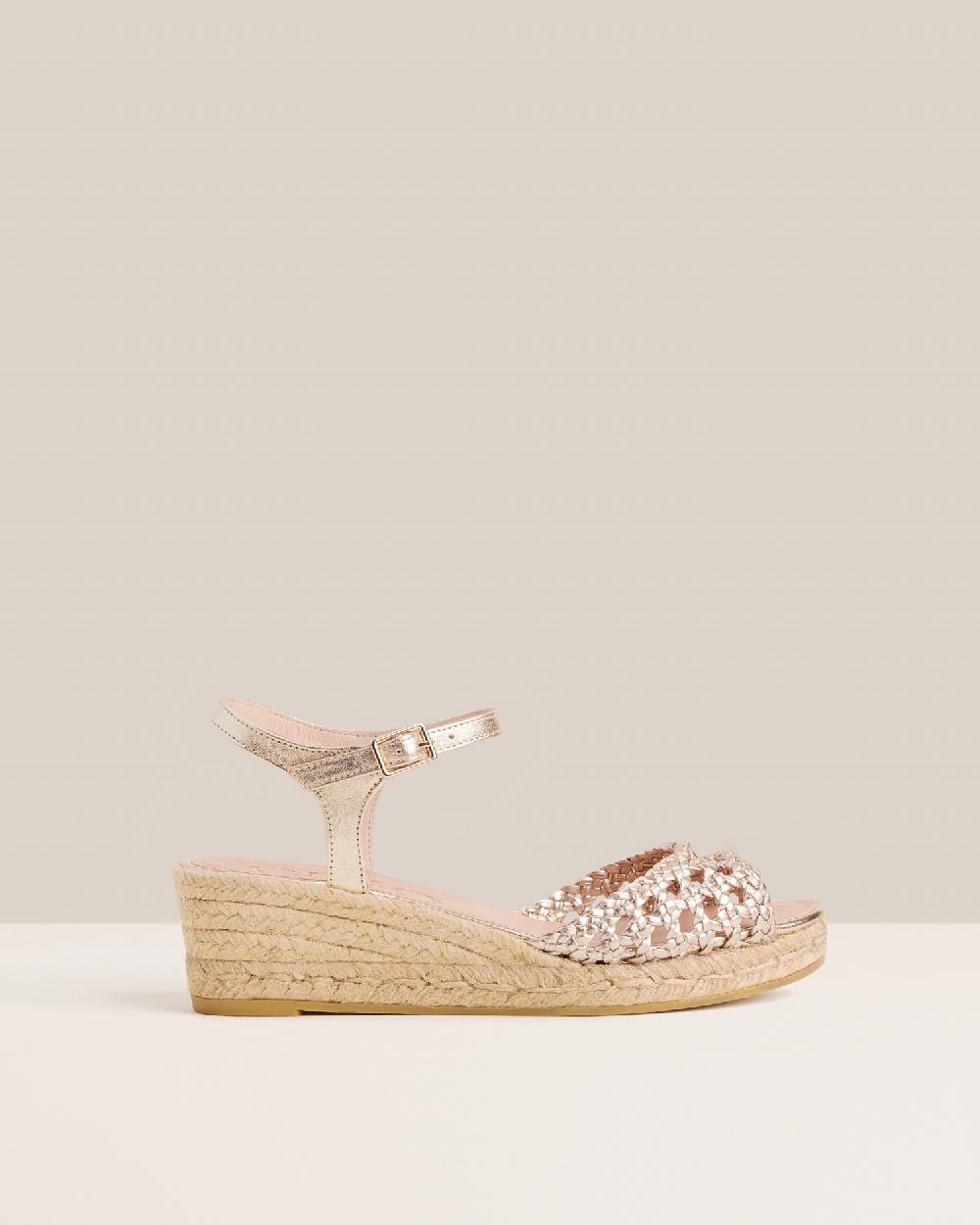 Gaimo espadrilles Vitta PlatinoSandalias de cuña en piel trenzada