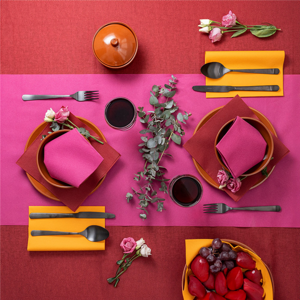 Garcia De Pou "TÚ Y YO" PRE 120CM (20 SER.) 55 G/M2 0 40x24 M FUCSIA AIRLAID (6 UNID.)