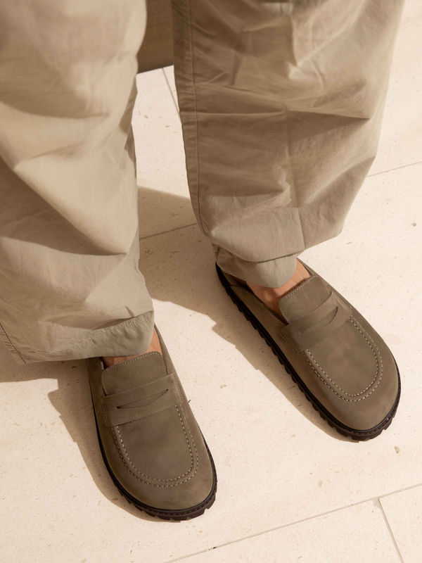 Genuins LOIS NUBUCK KAKI