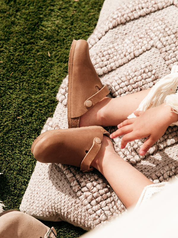 Genuins SHETLAND OILED LEATHER CLAY