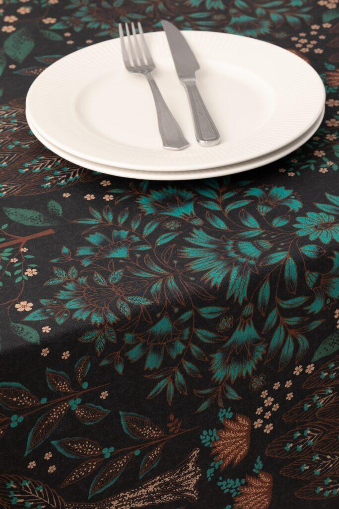 Girones Mantel Antimanchas Kidston BLACK THORN