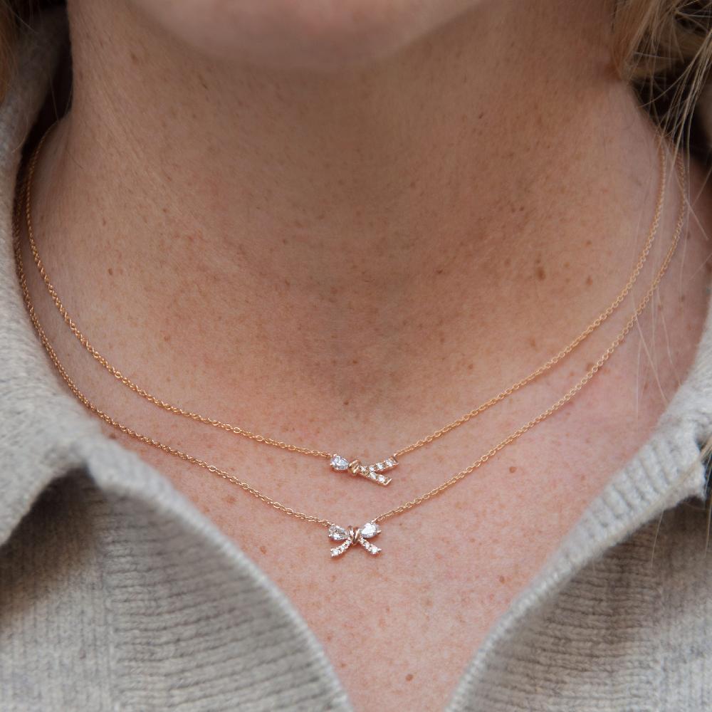 Gold&roses Collar Knot Lady B