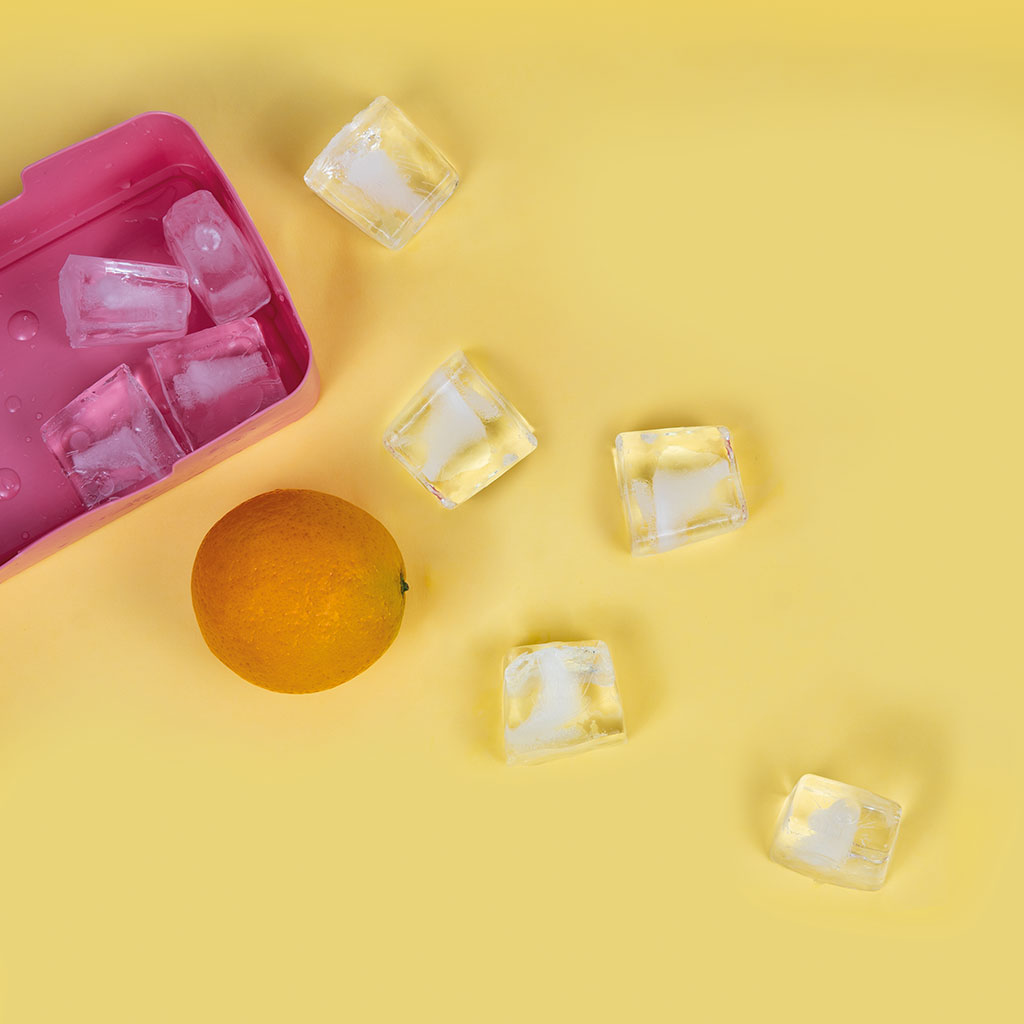 Great Plastic Cubitera Grande Con Bandeja