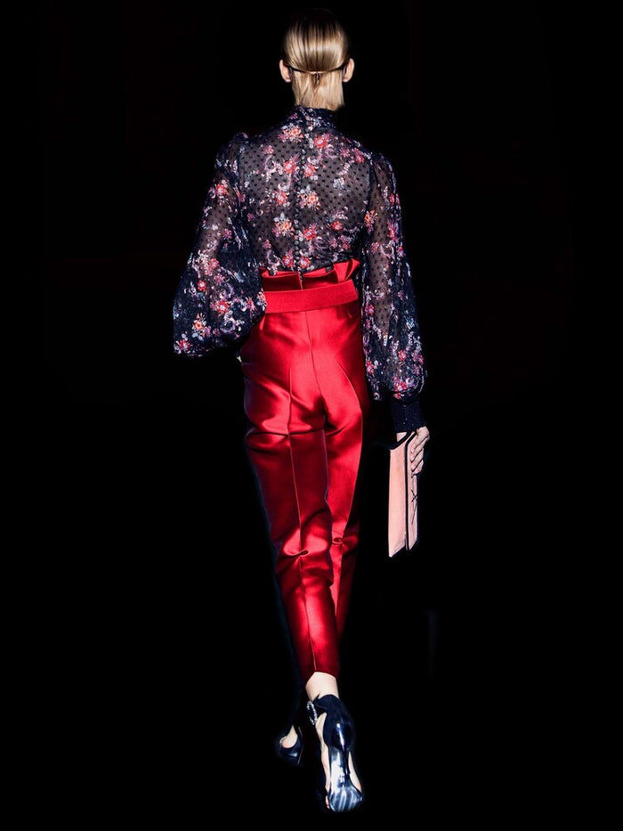 Hannibal Laguna Look 1 CAMILE Y CABOT | Body En Gasa Plumeti Y El Pantalón En Cheviot