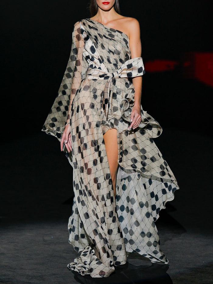 Hannibal Laguna LOOK 1 INFINITY | Vestido Largo En Gasa Estampado Con Escote Asimétrico
