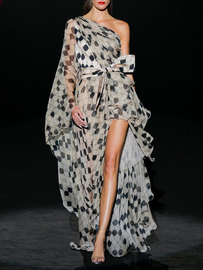 Hannibal laguna LOOK 1 INFINITY | Vestido largo en gasa estampado con escote asimétrico