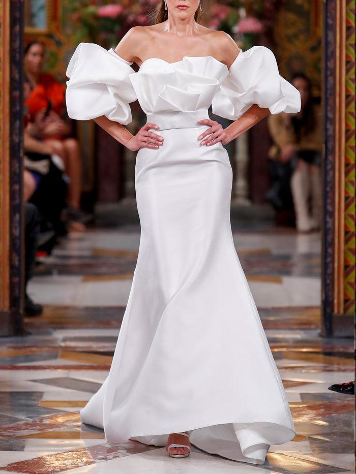 Hannibal laguna LOOK 1 Vestido de novia VOLARE en mikado pique