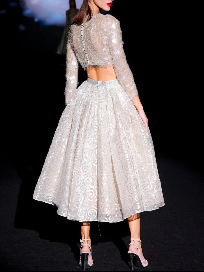 Hannibal Laguna LOOK 10 Top JANI Y Falda JAVILA | Top Crop Realizado En Chantilly Bordado Plata Y Falda De Fiesta Realizada En Jacquards De Seda En Espiral Plata