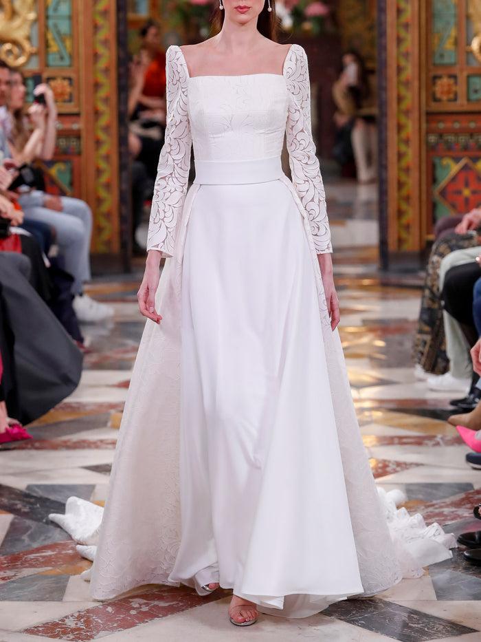 Hannibal laguna LOOK 12 Vestido de novia VACHELOR (SIN COLA) realizado en crepe y devoré