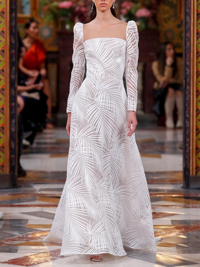 Hannibal laguna LOOK 16 Vestido de novia VABILON realizado en organza devoré