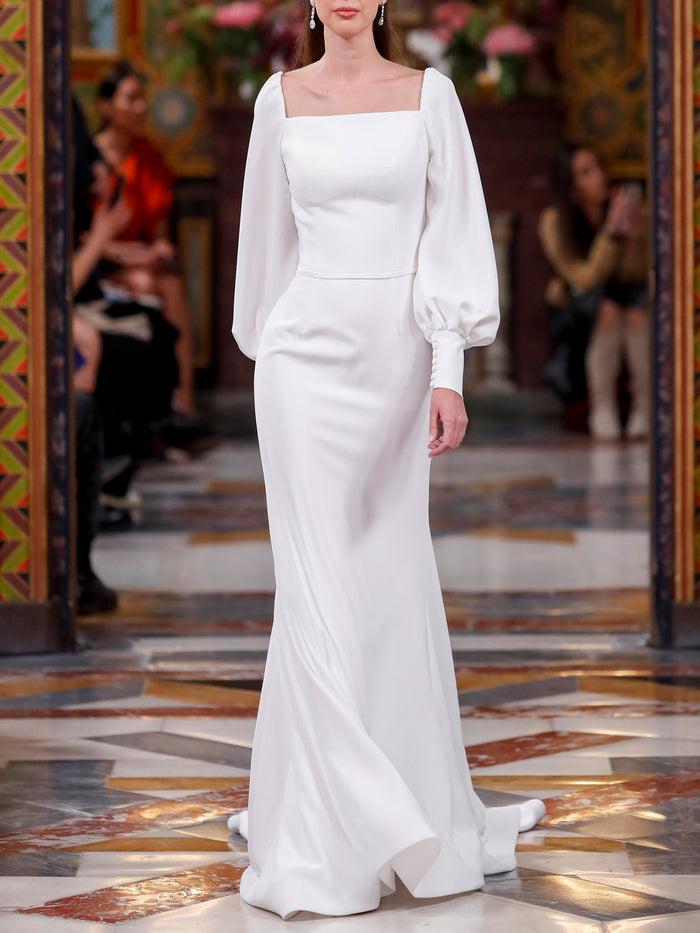 Hannibal laguna LOOK 18 Vestido de novia VELVETI realizado en crepe y organza