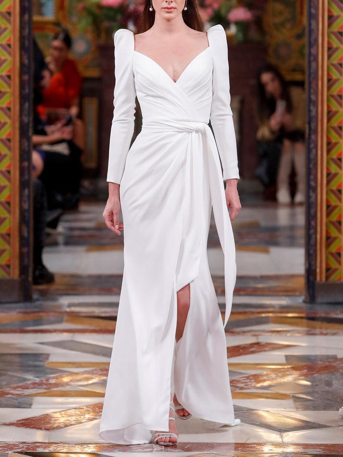 Hannibal laguna LOOK 19 Vestido de novia VIVIANI realizado en crepe