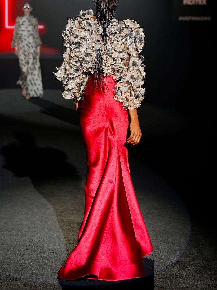 Hannibal Laguna LOOK 2 IZAR - IBATINA | Blusa De Volantes En Gasa Estampada Y Falda Sirena