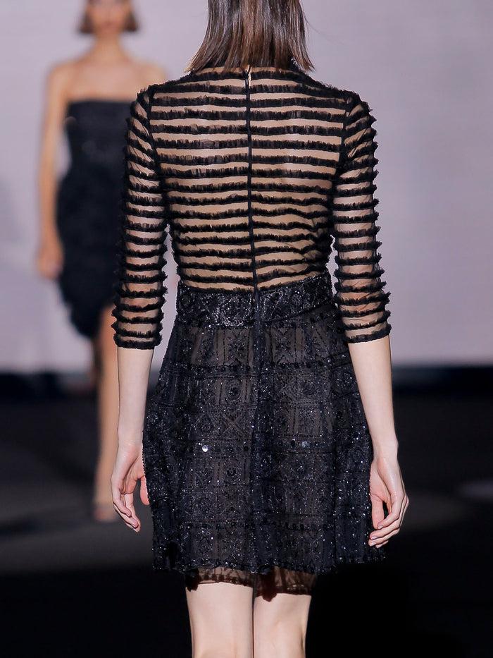 Hannibal Laguna Look 20 XAILA | Vestido Corto De Fiesta En Tul Volantes Y Pedreria Color Negro