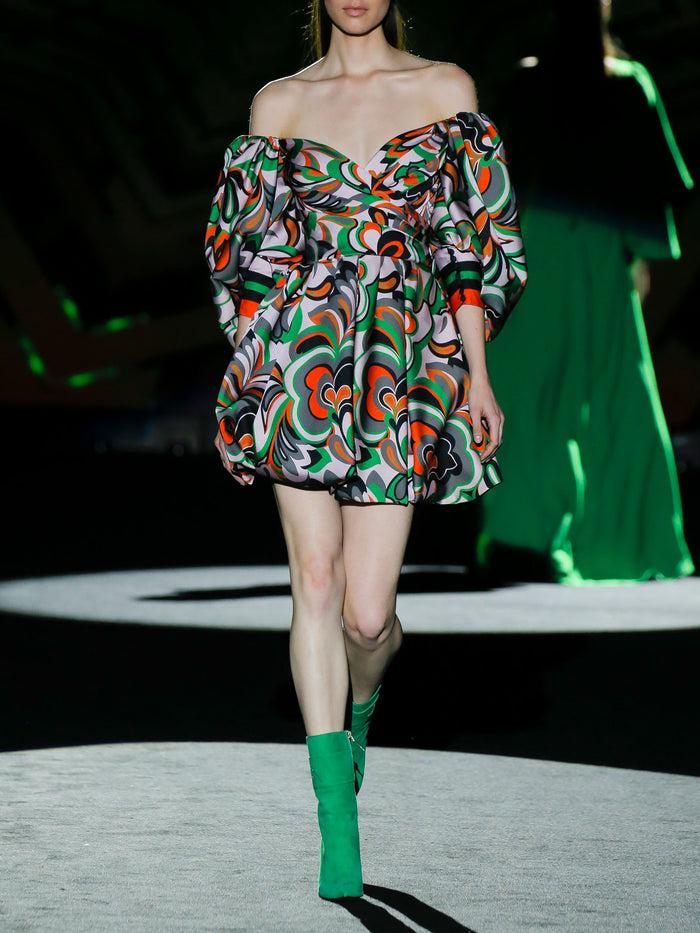 Hannibal laguna LOOK 21 FANELI | Vestido de fiesta en satín estampado psicodelico con falda bulbo