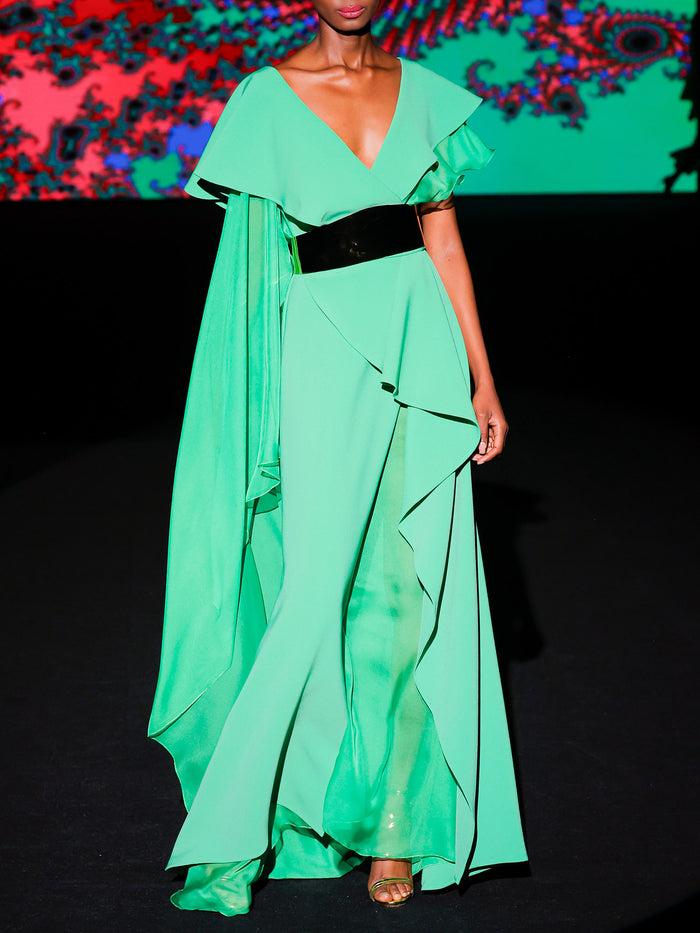 Hannibal Laguna LOOK 21 Vestido KAPELIA | Estido Largo En Crepe Clorofila Con Escote V Y Maxi Chal En Gasa